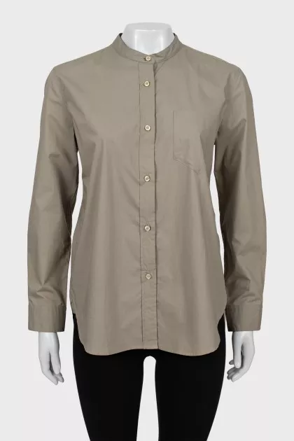 Green collarless shirt