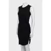Black sleeveless dress