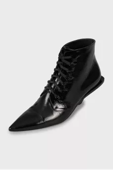 Pointed toe lace up ankle boots