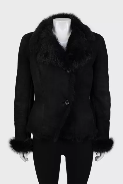 Fitted black shearling coat