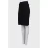 Black fitted skirt