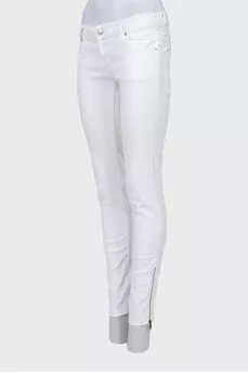 Белые джинсы skinny fit