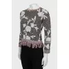 Knitted sweater with fringes