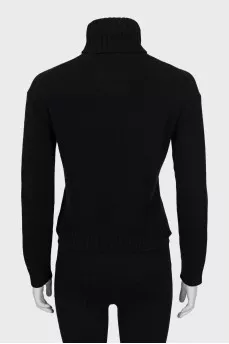 Black turtleneck sweater