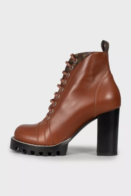 Brown leather ankle boots