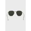 Sunglasses with green lenses