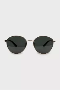 Sunglasses with logo on arms