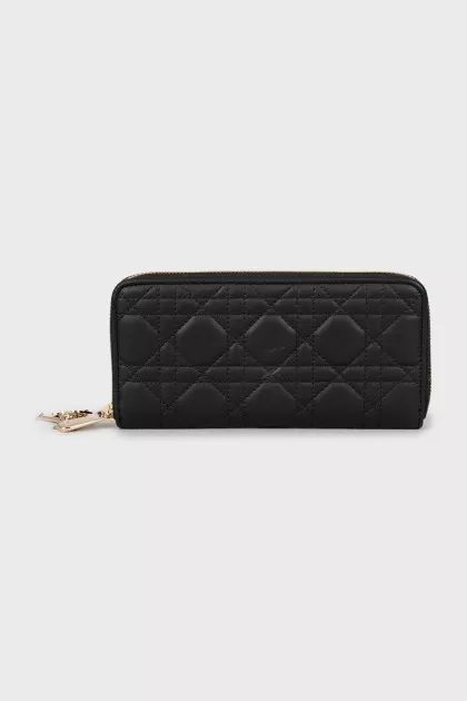 Quilted leather wallet