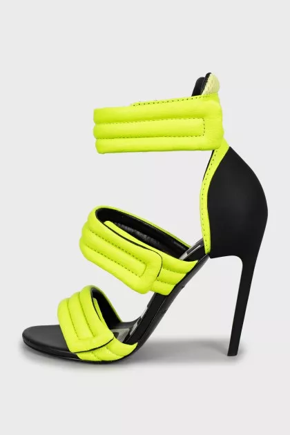 Sandals Slanty HST
