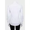 Fitted shirt with buttons and tag