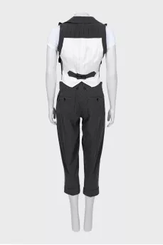 Gray suit with vest and trousers