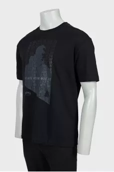 Men's black T-shirt with tag