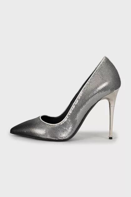 Gradient shoes