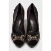 Embossed leather shoes