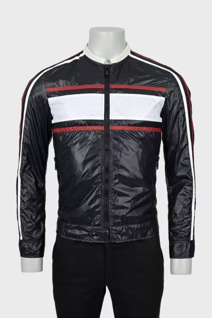Men's windbreaker with leather collar and tag
