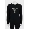 Relaxed sweater with brand logo