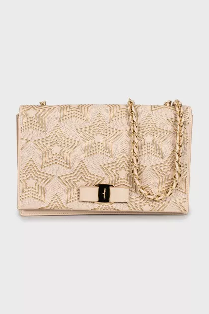 Rectangular bag with chain