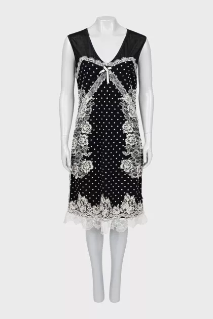 Bodycon dress with lace inserts