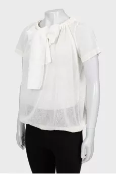 Translucent blouse with a pattern