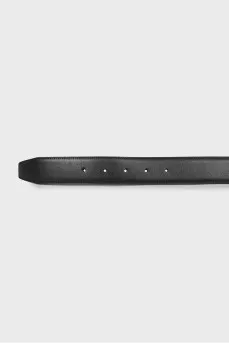 Men's leather belt with silver buckle