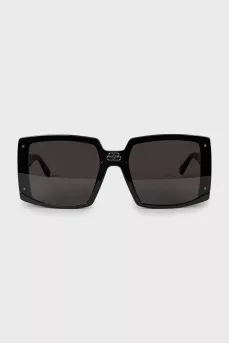 Black rectangular sunglasses