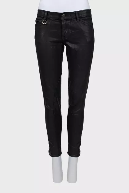 Black skinny jeans