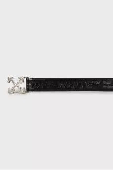Leather belt with logo buckle