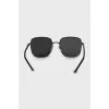 Rectangular sunglasses with logo