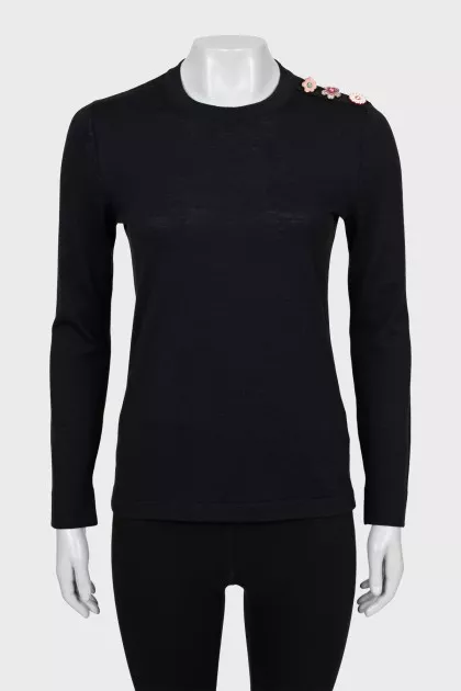 Wool jumper decorated with flowers