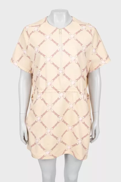 Printed dress with short sleeves