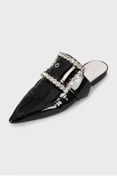 Lacquered mules with decor