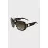 Oval print sunglasses