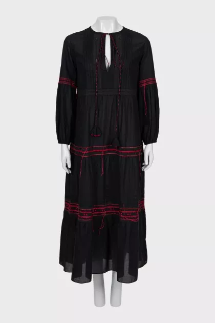 Loose fit embroidered dress