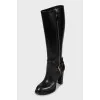 Leather black boots with block heel