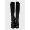 Leather black boots with block heel