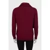 Wool sweater with tie