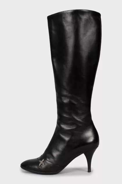 Black high heel boots