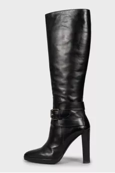 Leather almond toe boots