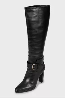 Leather almond toe boots