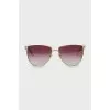 Sunglasses with pink lenses