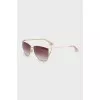 Sunglasses with pink lenses