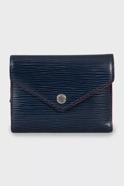 Leather wallet with embossed logo
