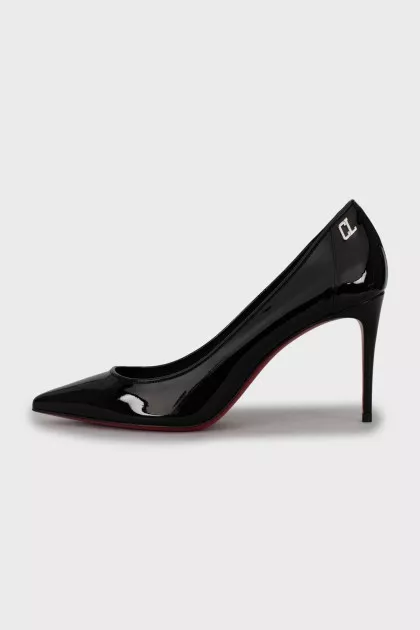 Black patent leather shoes