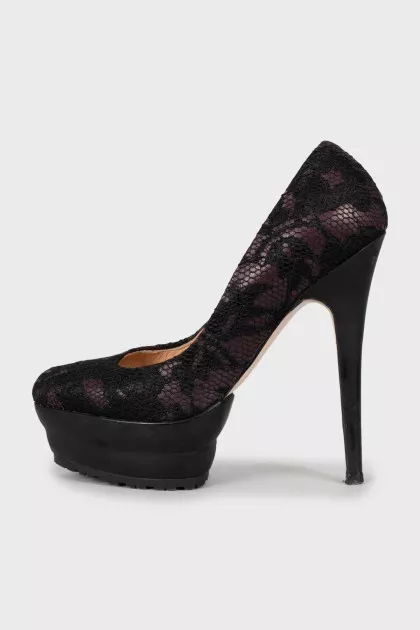Shoes decorated with lace