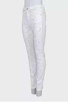 Белые джинсы skinny fit в пятнистый принт