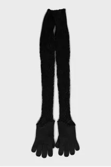 Long knitted gloves