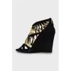 Two-tone suede wedge sandals