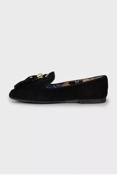 Suede moccasins with decoration