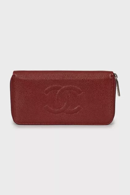 Leather wallet with embossed logo
