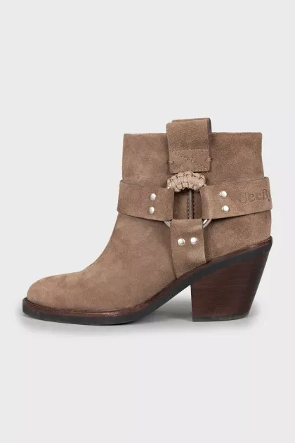 Suede ankle boots with slanted heel